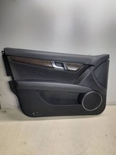 Mercedes-Benz C W204 2013 Vorne links Verkleidung Tür vorne A2047200189 Mercedes-Benz C W204 2013 Vorne links Verkleidung Tür vorne A2047200189