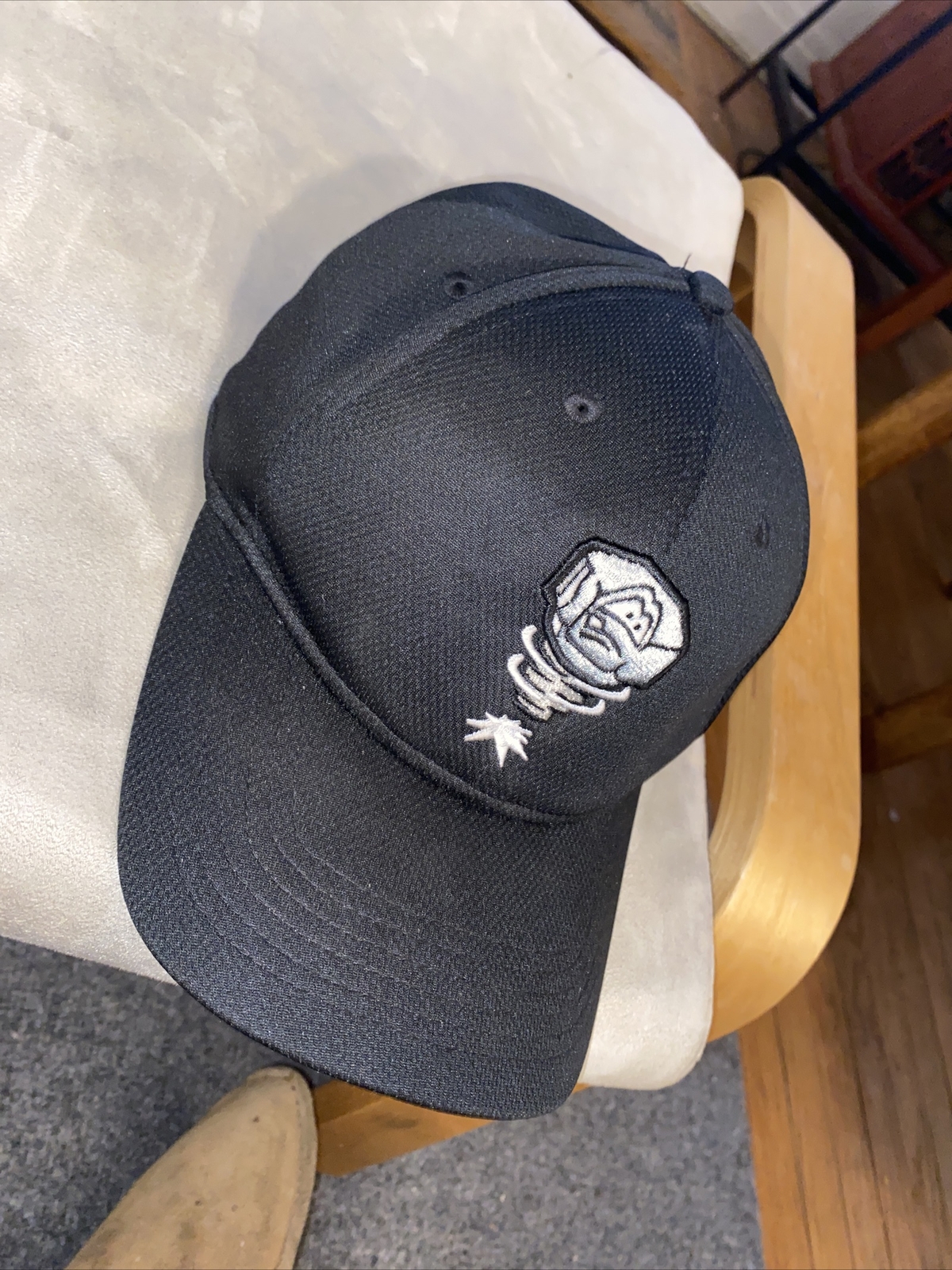 exploding DJ microphone hat Mic Check Beat boys - image 11