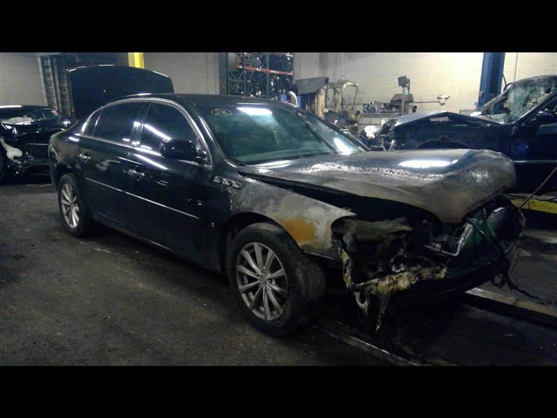 Audio Equipment Radio AM-FM-CD-MP3 Opt US8 Fits 07 LUCERNE 176215