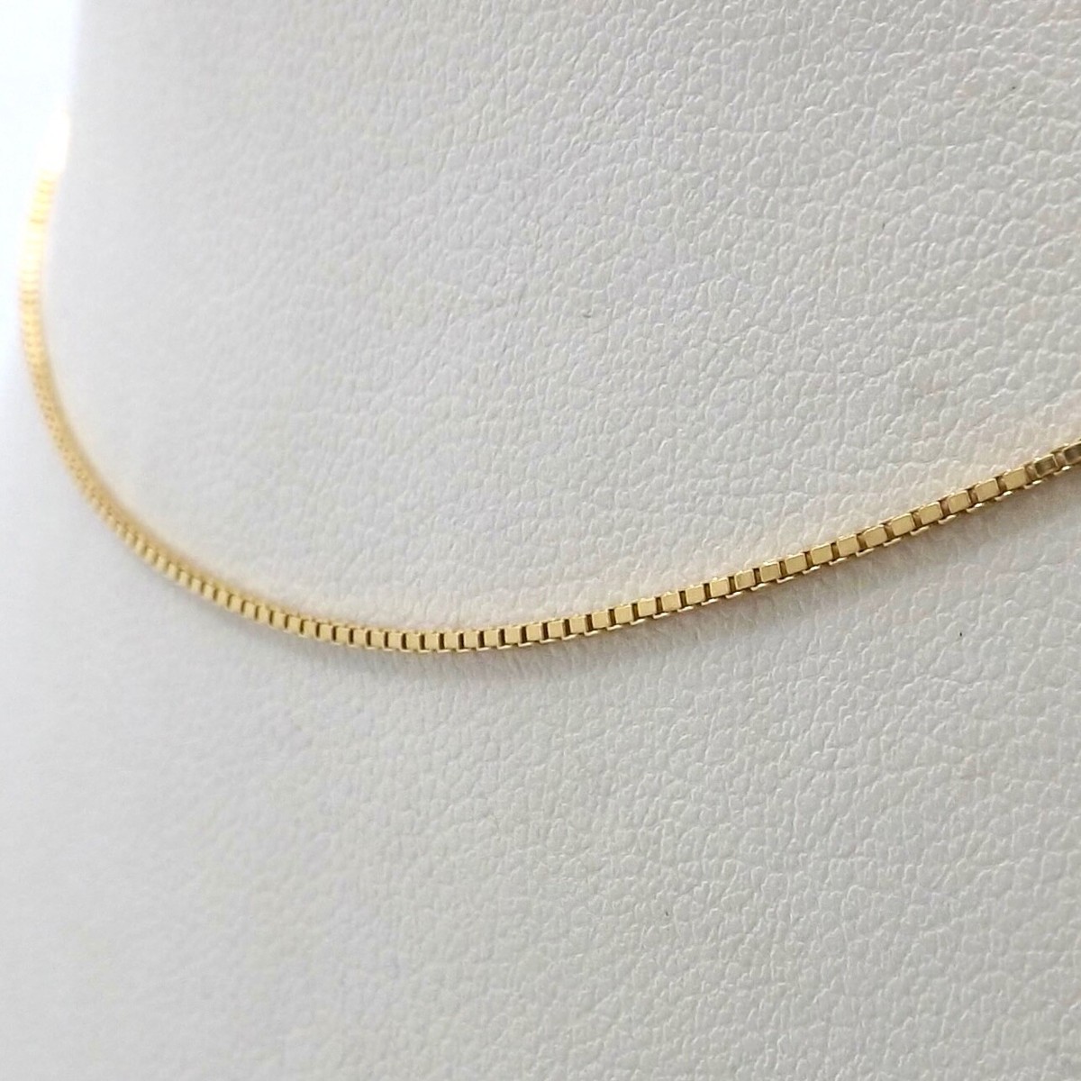 Solid 18k Gold Venetian Box Link Pendant Chain Necklace