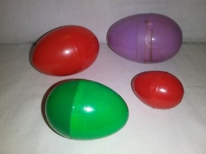 Lot of 4 Vintage Plastic “Nesting” Easter Eggs - Likely Incomplete