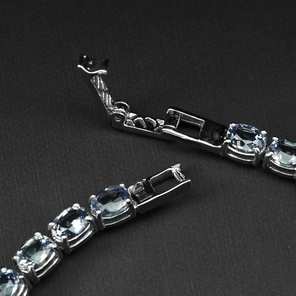 Pulseras hechas a mano de plata de ley 925 de 16,89 quilates con zafiro con cambio de color prístino Foto 4 de 4