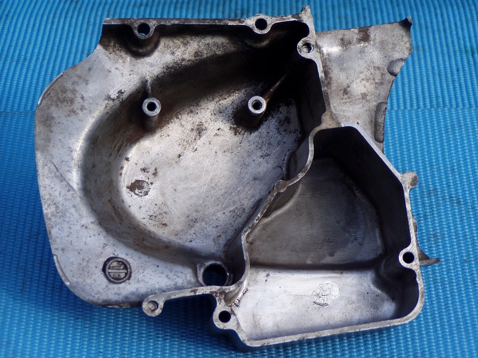 Cubierta cárter izquierdo honda cb550 k&f 74-78 Foto 4 de 4