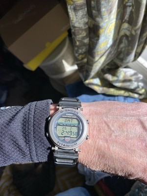 RARE Vintage Casio Digital Watch G-shock Mrg-1 1556 Titanium 200m
