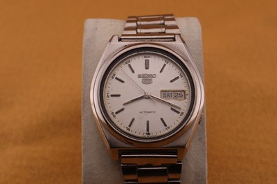 Vintage Seiko 5 Automatic Authentic Japan Made Men's Wrist