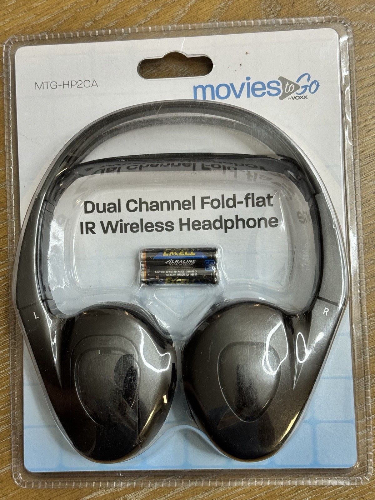 Audiovox MTGHP2CA Dual Channel Wireless Fold Flat Headphones Auto Shut Off Black