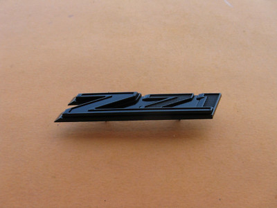 19 20 21 CHEVY SILVERADO Z71 FRONT EMBLEM LOGO BADGE SYMBOL