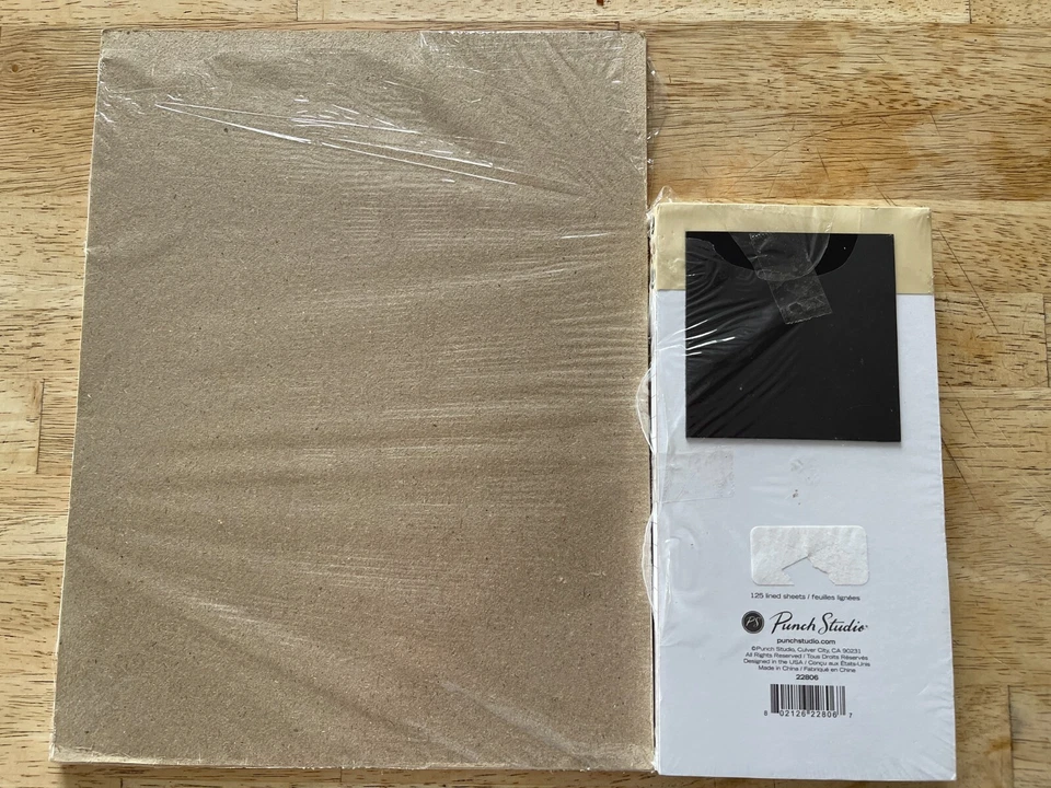 Halloween Bats Designer Paper 25 Sheets & Magnetic Notepad 125 Sheets - New - Image 2 of 4