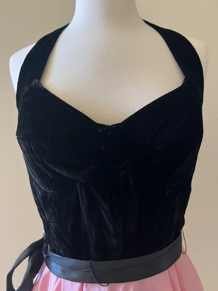 Roberta De Colección Años 80 50 Estilo Halter Vestido Mini Terciopelo Rosa Barbie Tafetán 11/12 Y Foto 2 de 4