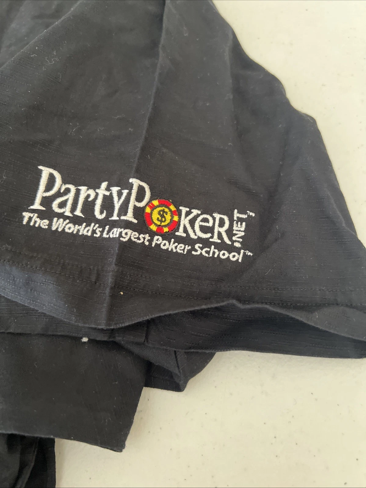 Tommy Bahama Shirt Button Down Party Poker.Net Logo On One Sleeve Black NOS Med