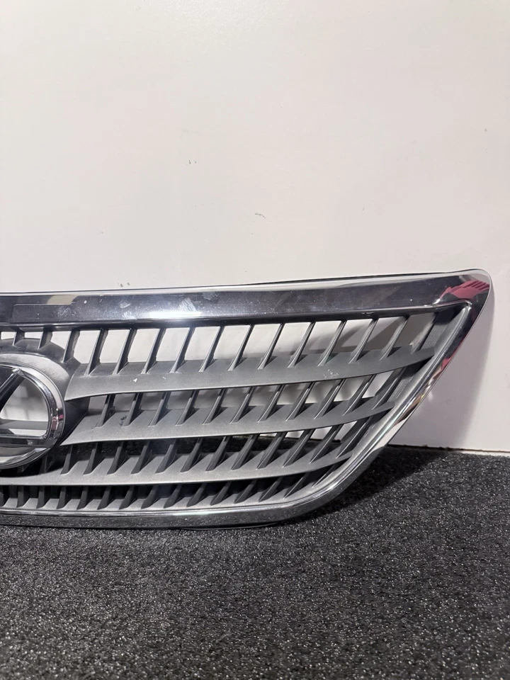 Conjunto completo de parrilla superior Lexus RX400h 2006-2008 Foto 4 de 4