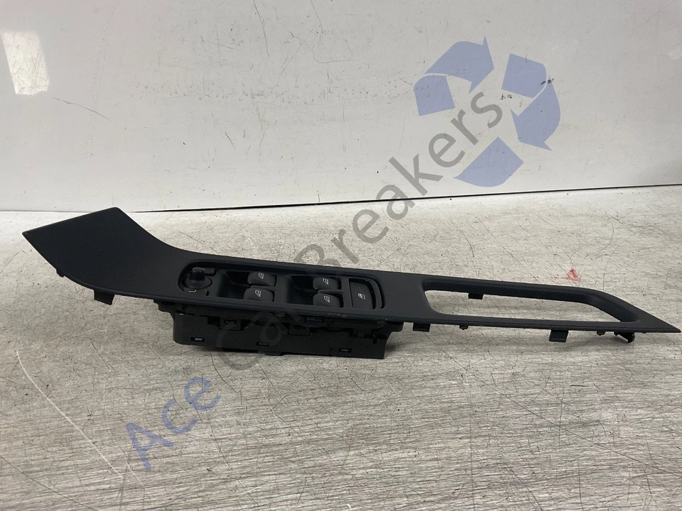 VOLVO S60 10-14 Mk2 Pre-Facelift Drivers Right Window Switch 31334345 - Image 2 of 4