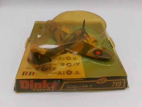 Vintage Dinky Toys Spitfire Mk II Diecast Model No. 719 in Box Meccano