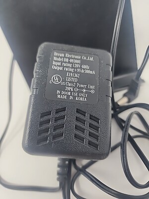 DR-09300U Power Supply 9V dc300 mA Adapter Class 2 power unit 120v-60hz