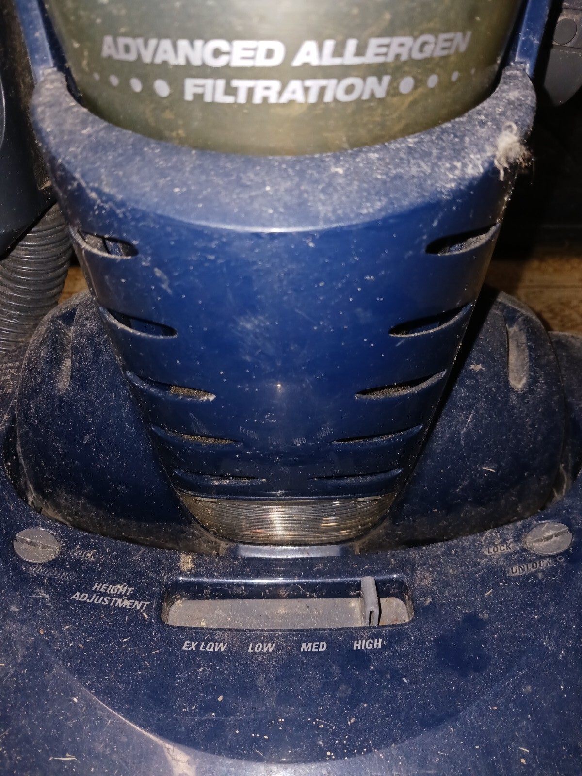 kenmore bagless upright vacumm model grab & go model 11634723400 blue