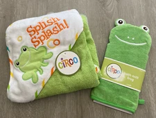 NWT Circo Splish Splash Green Frog Baby Infant Hooded Towel & Bath Mitt Froggy