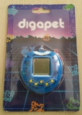 Digapet Virtual Electronic Pet Game keychain BLUE Variant NEW IN PACKAGE VINTAGE