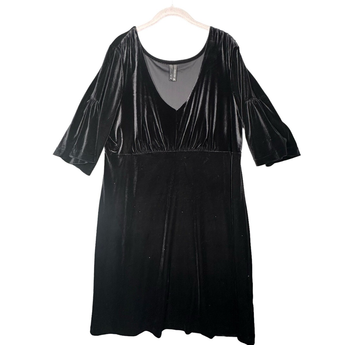 old navy black velvet dress 1940s Black Velvet Gown - XXS main image 0