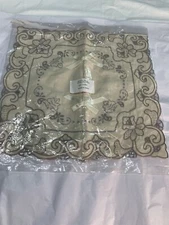 Vtg Embroidered Square Tissue Box Cover Cotton New Old Stock Cream Bathroom Deco