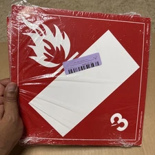 Labelmaster Flammable Liquid Placard, Permanent Vinyl, Pack of 50 NEW