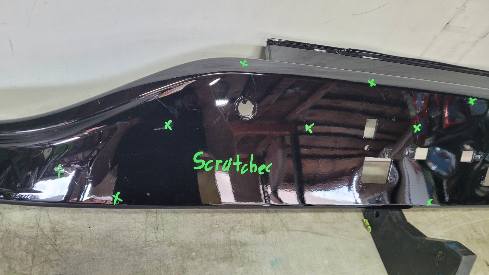 Aston Martin DBX Straight-Six 2021-2024 Rear Lower Bumper