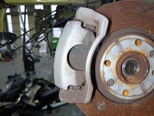 1648321580 BREMSZANGE VORN LINKS / 244106 FÜR PEUGEOT 208 II UB_, UP_, UW_, UJ_