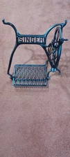 1897 Antique Singer Treadle Sewing Machine Cast Iron Base Parts wheel and pedal
