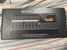 Zoom R20 Multitrack Digital Recorder