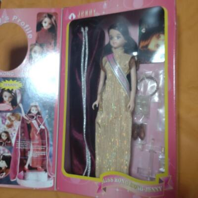 TAKARA Jenny Doll Miss Hong Kong Sparkling Gold Ver. Rare Limited