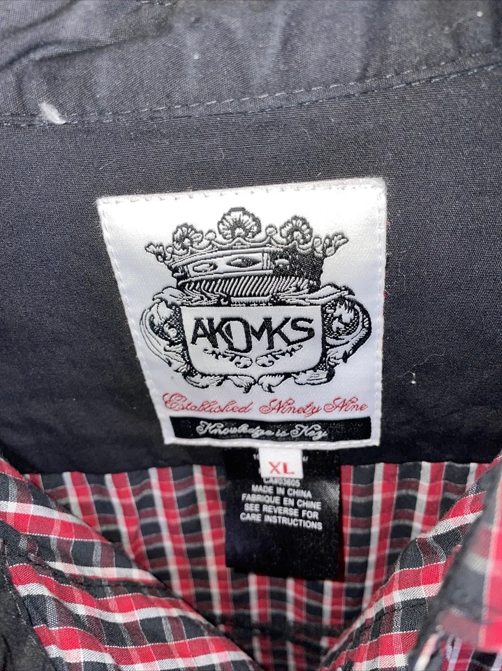 Camisa informal Akdmks para hombre talla XL negra roja a rayas con botones manga larga bolsillo Foto 2 de 4