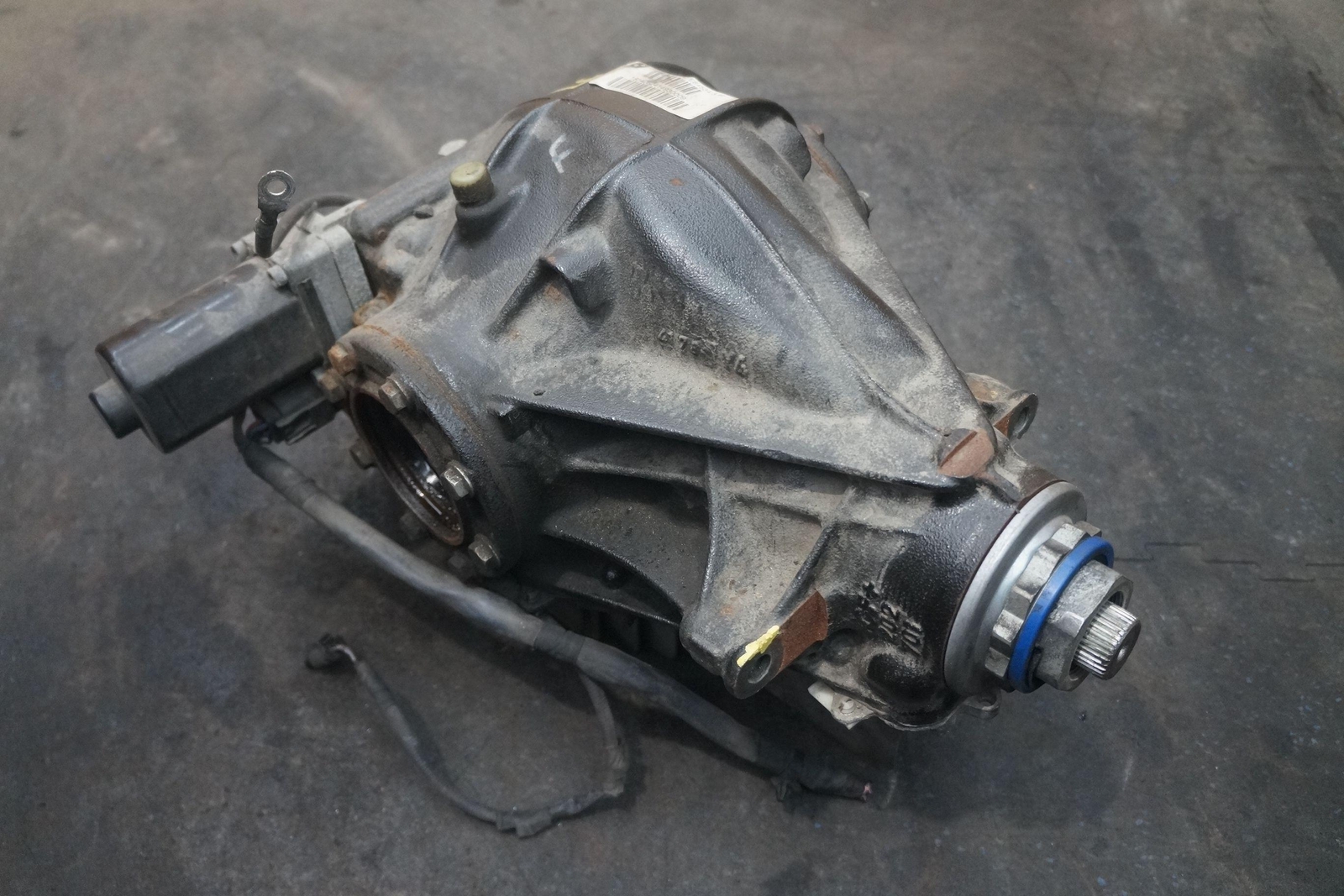 Rear Carrier Differential 3.46 Ratio OEM 33108090473 BMW M2 M3 M4  