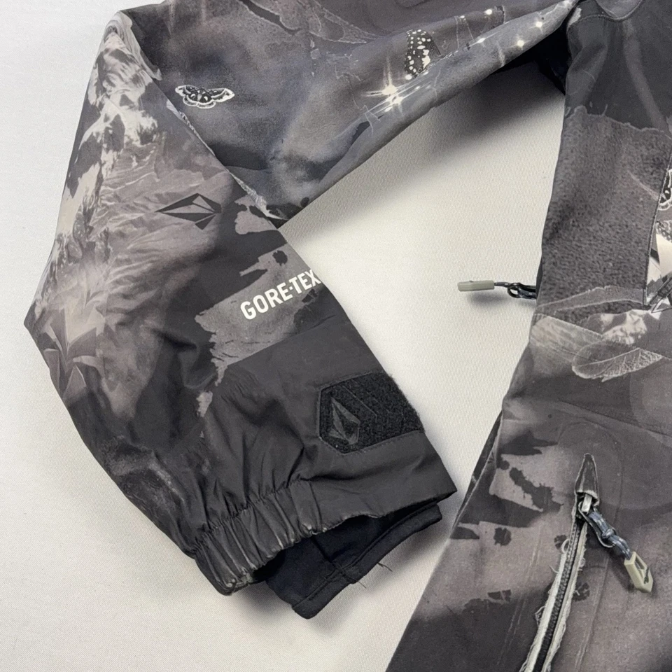 Volcom Shot 3L Jacket Womens M Black Gray Goretex RECCO All Over Print Ski Coat - Image 3 of 4