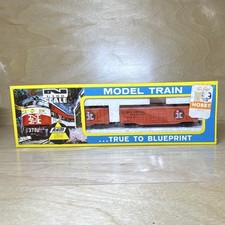AHM/Lima N Scale Illinois Central Plug Door B...