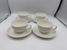 Set of 4 Villeroy & Boch DUNE LINES Breakfast Cups and Saucers