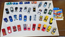 Loose lot 35 die cast vehicles Hot Wheels Matchbox Maisto RealToy BONUS 1 NEW