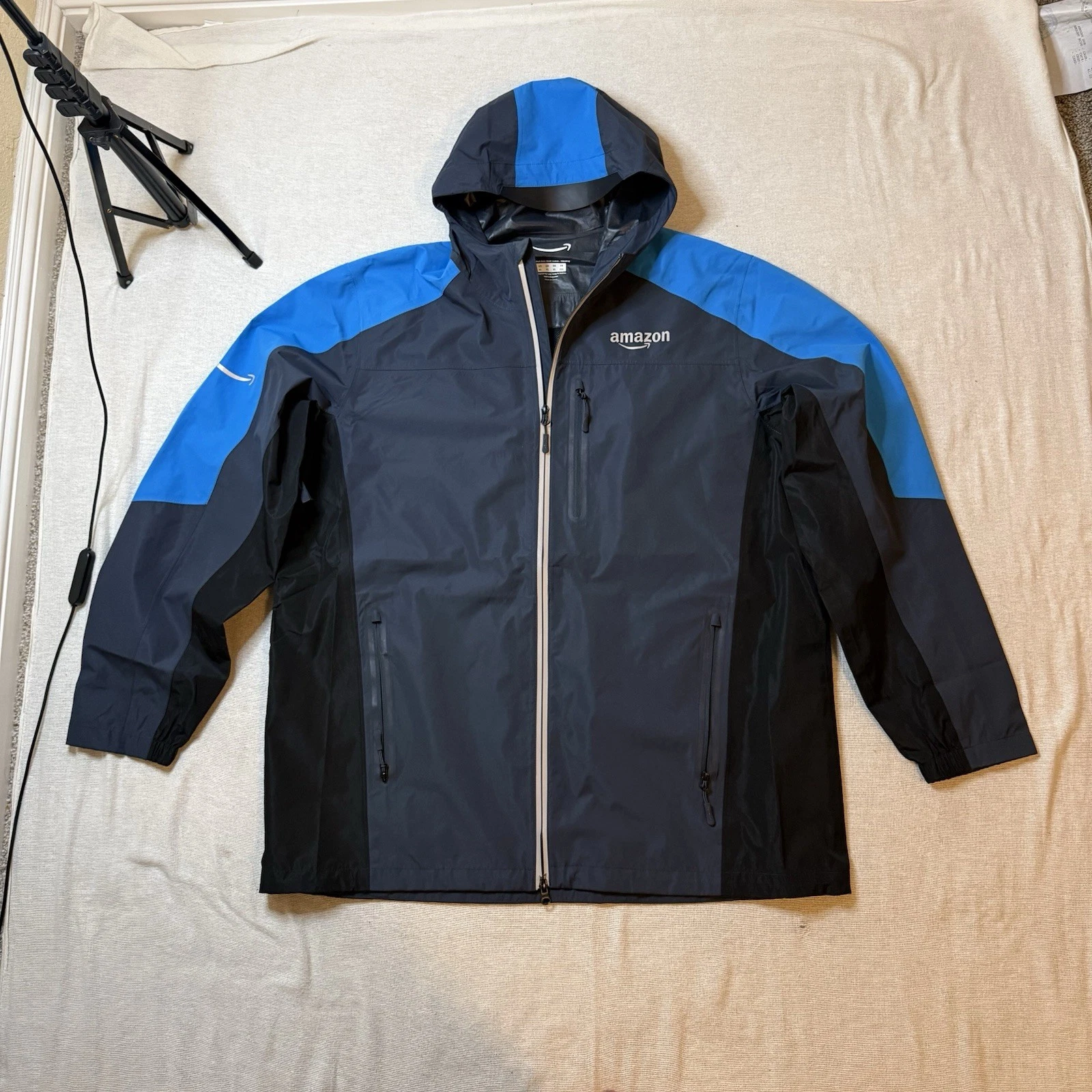 Amazon Tropical Rain Shell Blue Vented Waterproof Zip Luly Yang Jacket Men's XL