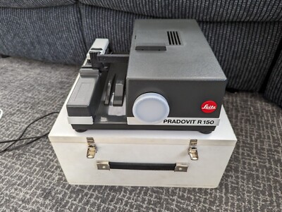 Leitz PRADOVIT R 150 プロジェクター本体 Leitz PRADOVIT R 150