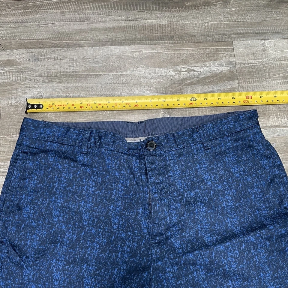 Pantalones Cortos Hombre Calvin Klein Talla 33 Azul Negro Patrón Foto 3 de 4