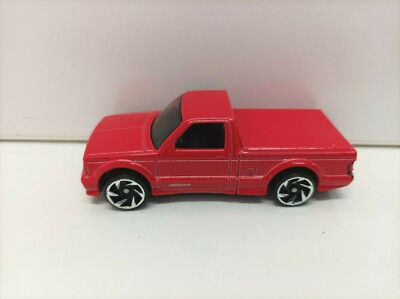 Hot Wheels Auto GMC Syclone rot GHB35 Truck