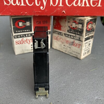 NEW EATON /CUTLER-HAMMER CHF120 1 POLE 20A/AMP PLUG-IN CIRCUIT BREAKER - Girls - Foto 13