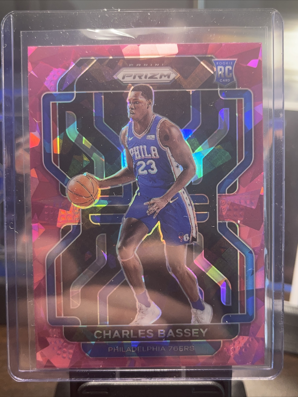 2021-22 Prizm #304 Charles Bassey Pink Cracked Ice Rookie RC Philadelphia 76ers
