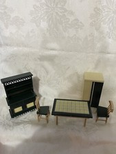 Vtg Melissa and Doug Dollhouse Kitchen Set Retro Green table chairs fridge