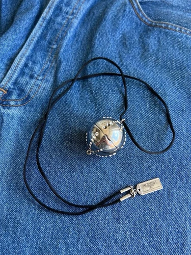 Dior DIORLIGHT Collana Gioiellata Pendente Sfera Cristalli Incrostati