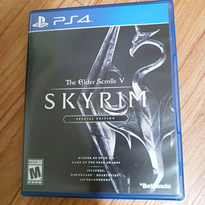 The Elder Scrolls V: Skyrim Special Edition PS4. No Map