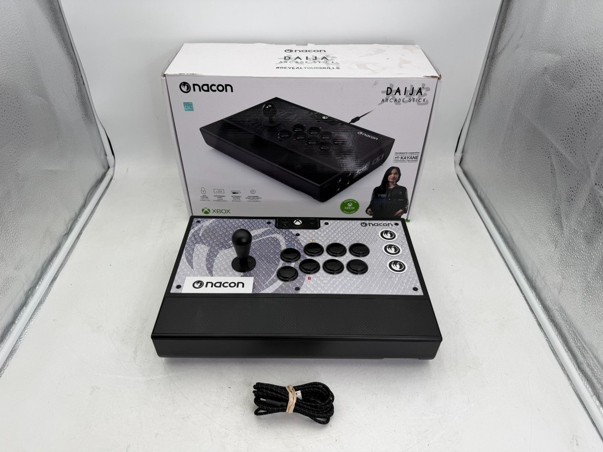 Nacon Daija Arcade Stick For XBox And PC Black W/Cable Box & Extra