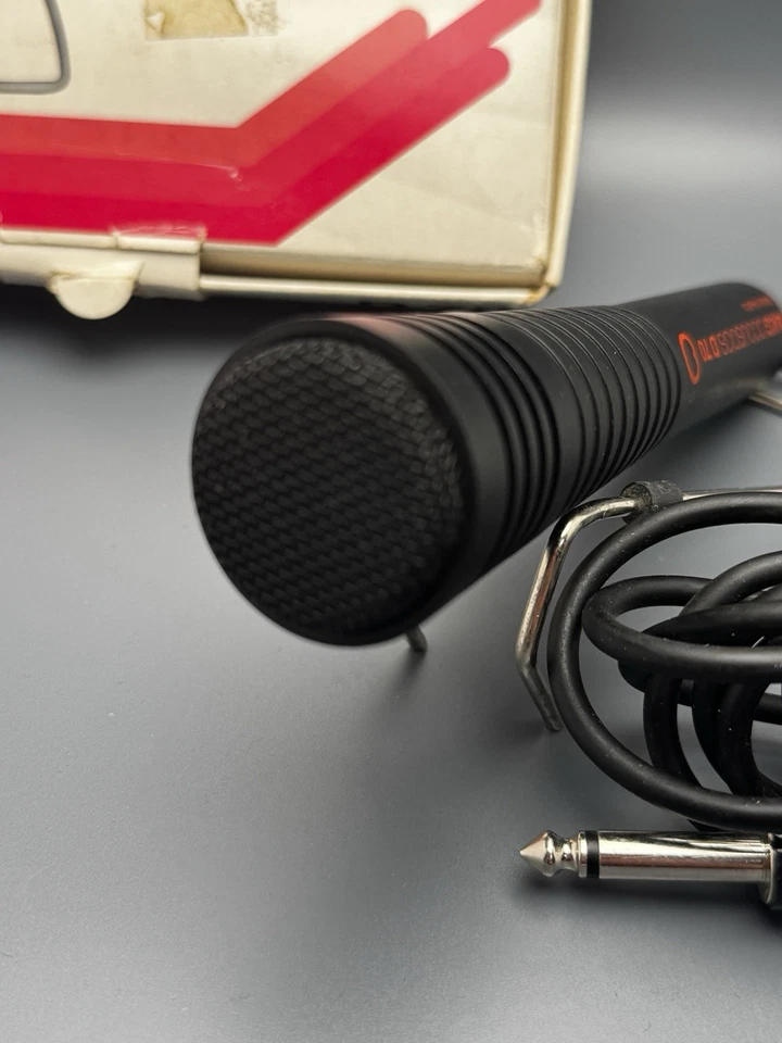 AKG D70M Acoustics Mikrofon Getestet - Bild 3 von 4