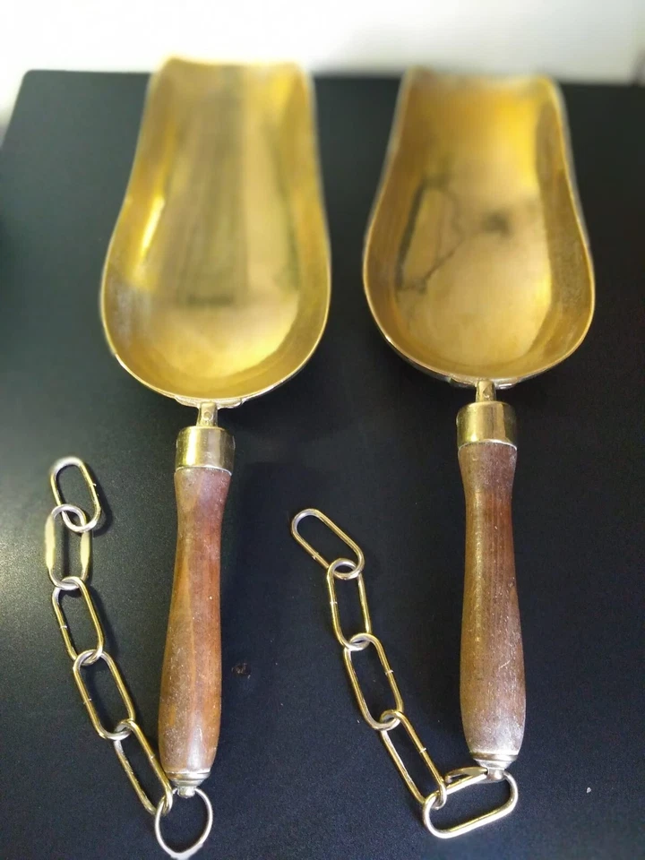 Deux Anciennes pelles a charbon /  à grain en bronze - Photo 4/4