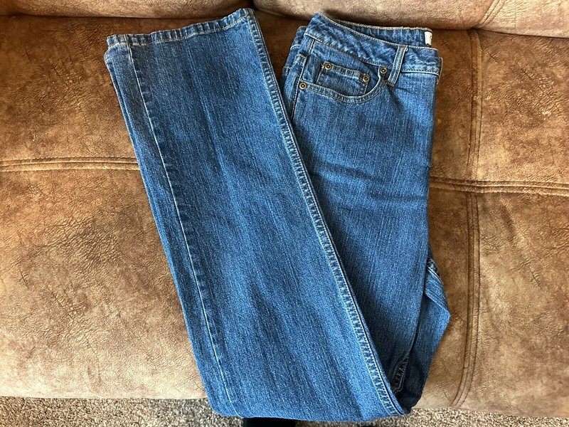 Coldwater Creek Women's Blue Denim Jeans Natural Fit Size 4