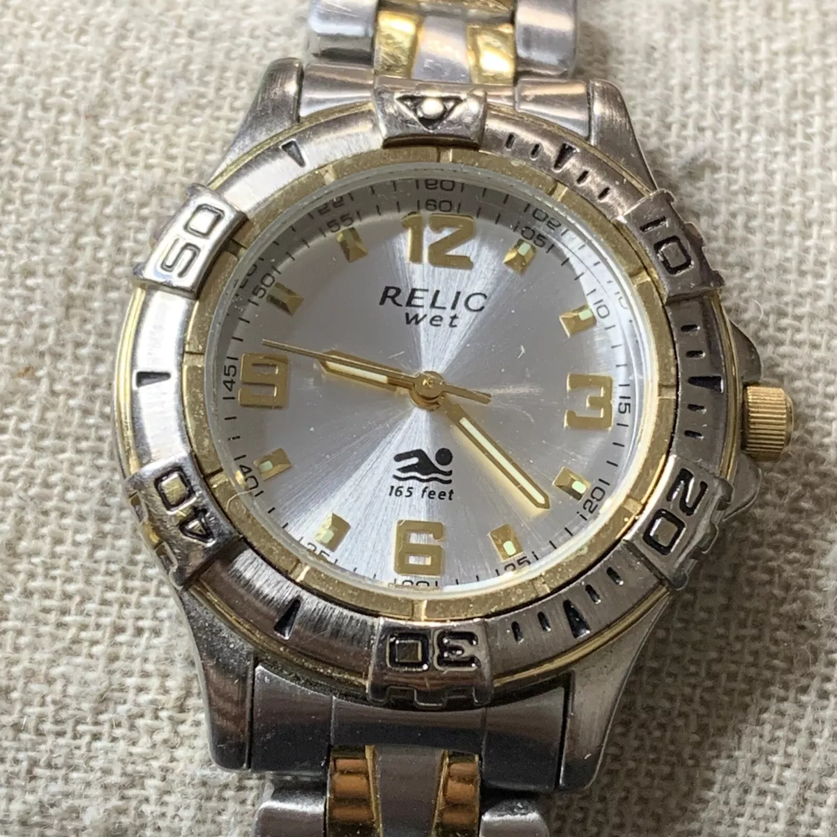 Relic wet mens watch clearance