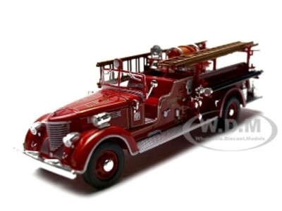 1939 PACKARD FIRE ENGINE TRUCK RED 1/32 DIECAST MODEL BY SIGNATURE